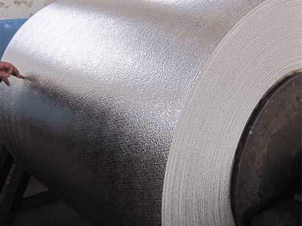 壓花鋁卷-廠家生產(chǎn)價(jià)格低品質(zhì)穩(wěn)定工廠直銷(圖1)