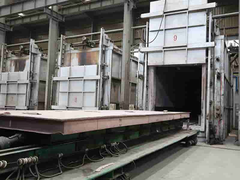 山東鋁板退火爐圖片